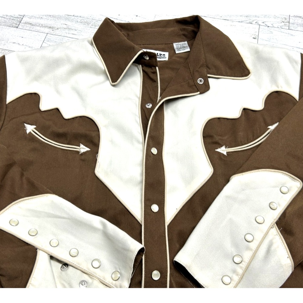 Vintage Drysdales‎ Brown White Pearl Snap Button Up Shirt Size LG Smile Pockets